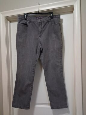 Gloria Vanderbilt Gray Jeans